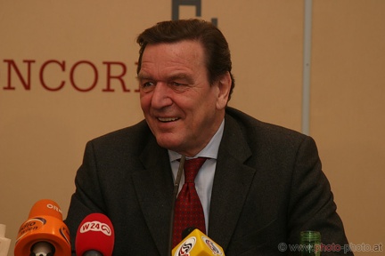Gerhard Schröder - Entscheidungen (20061211 0021)